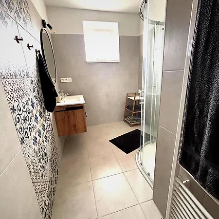 Bozen Lednice شقة